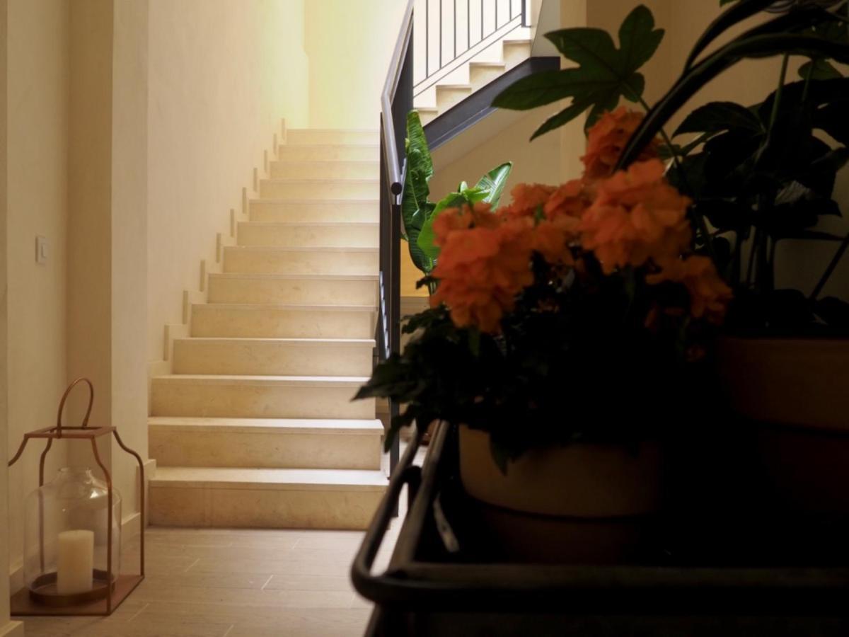 Casa Triana 1888 Suites By Epoca Sevilla Buitenkant foto