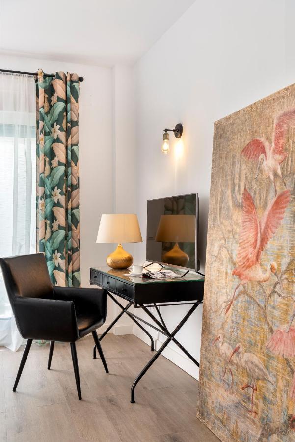 Casa Triana 1888 Suites By Epoca Sevilla Buitenkant foto
